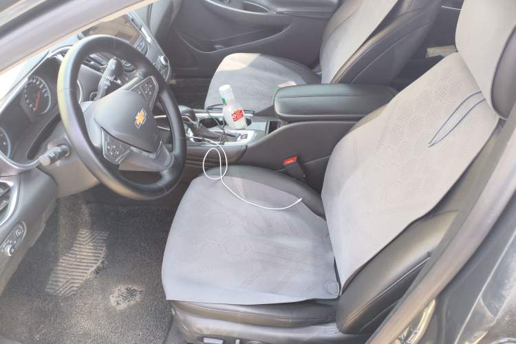 Used Chevrolet Malibu XL 2022 535T Automatic Sport Edition Left Front Seat