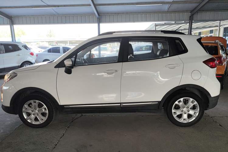 Used Changan CS15 2016 1.5L Automatic Fashion Edition