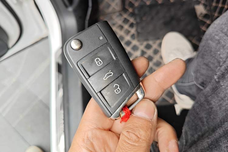 Used Volkswagen Tharu 2021 280TSI Two-Wheel Drive Comfort Edition Vehicle Key