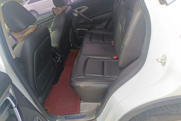 Used Geely Auto Emgrand X7 Sport 2016 1.8TD Automatic ZhiShang Model