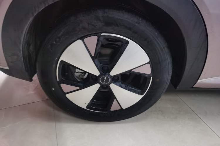 Used BYD Dolphin 2023 420 km Fashion Edition