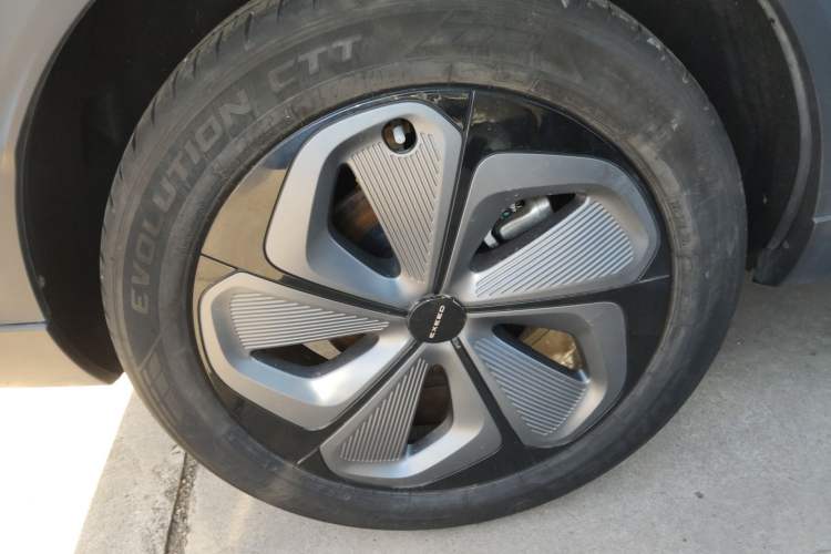 Used EXEED Stellar 2023 400T Two-Wheel Drive Comfort Edition
