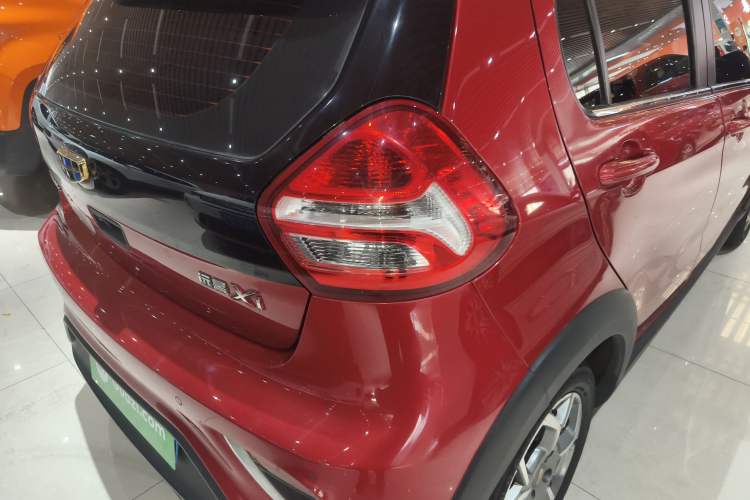 Used Geely Auto Vision X1 2017 1.3L Automatic Player Edition
