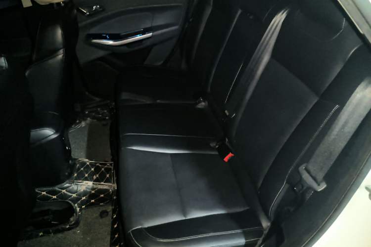 Used Ford Escort 2015 1.5L Manual Fashion Edition
