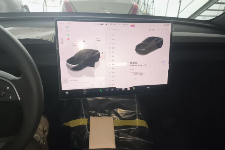 Used Tesla Model Y 2026 Rear-Drive Model
