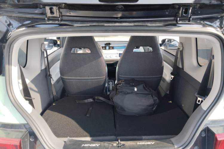 Used Wuling Hongguang MINIEV 2021 Macaron Premium Model – Lithium Iron Phosphate
