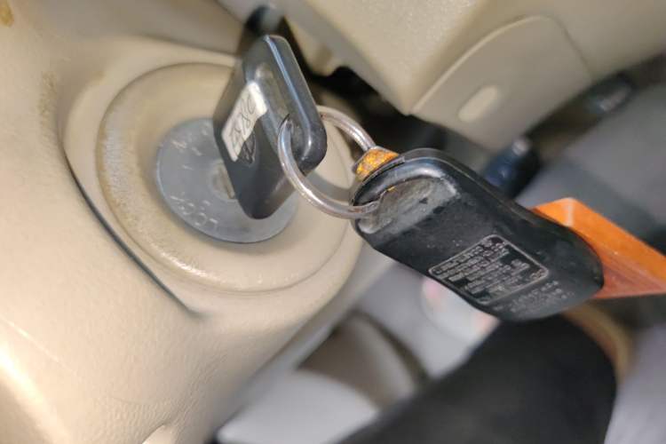 Used Nissan Sylphy 2012 Classic 1.6XE Automatic Comfort Edition Vehicle Key