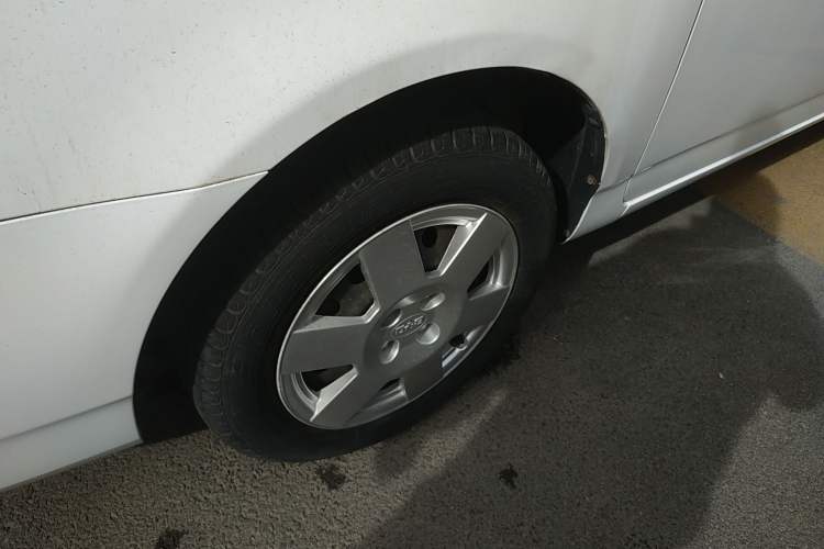 Used BYD F3 2015 Energy-Efficient Model 1.5L Manual Comfort Edition