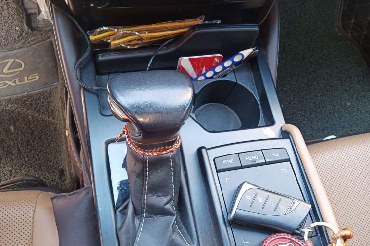 Used Lexus ES 2018 200 Excellence Edition China VI Standard
