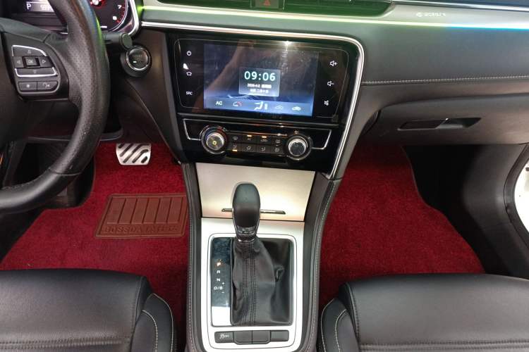 Used MG 6 2017 20T Automatic Luxury Smart Connect Version China V Standard