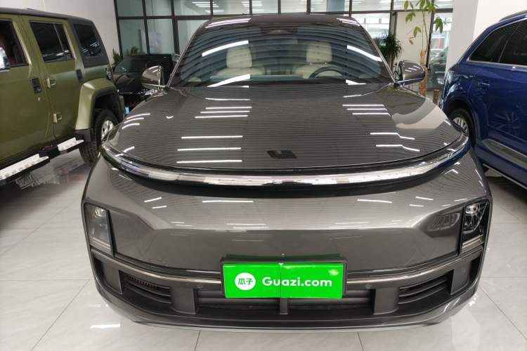 Used Li Auto L8 2023 Pro Model
