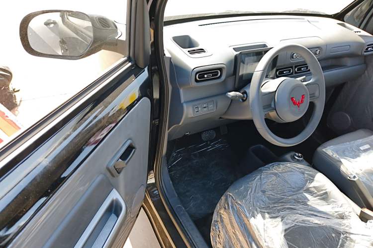 Used Wuling Zhiguang New Energy 2025 Comfort Model