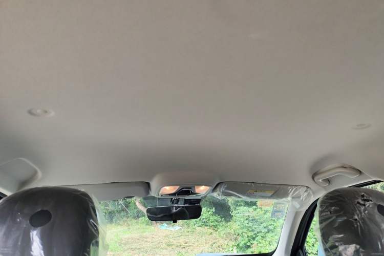 Used Great Wall King Kong Poer 2022 2.0T Manual Diesel Two-Wheel Drive Elite Version Long Bed Flatbed – GW4D20M
