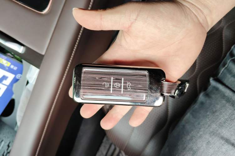 Used EXEED Lanyue 2023 400T Four-Wheel Drive Star Prestige Edition 6 Seats
