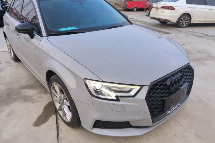 Used Audi A3 2018 30th Anniversary Edition Sportback 35 TFSI Ambition Model
