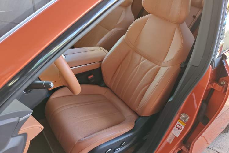 Used Deepal S07 2024 215Max Qiankun Intelligent Driving ADS SE Range-Extended Version
