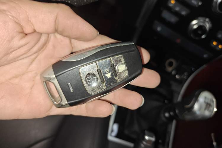 Used Haval H2 2014 1.5T Manual Two-Wheel Drive Elite Edition
