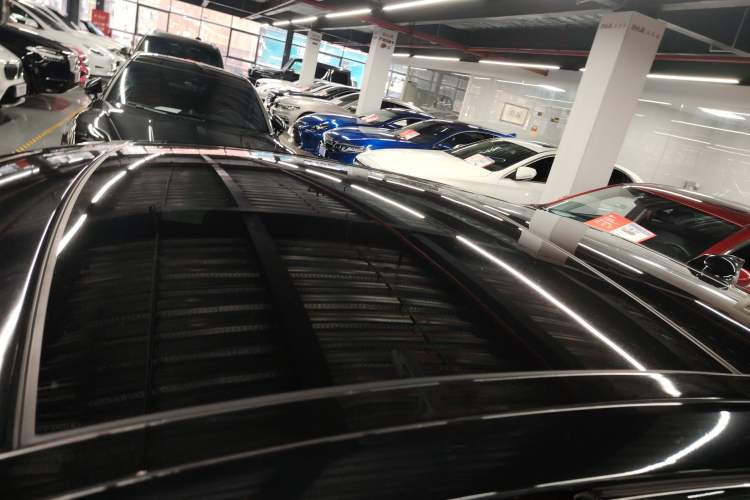 Used Jaguar XFL 2020 XFL 2.0T P200 Two-Wheel-Drive Rally Flag Edition