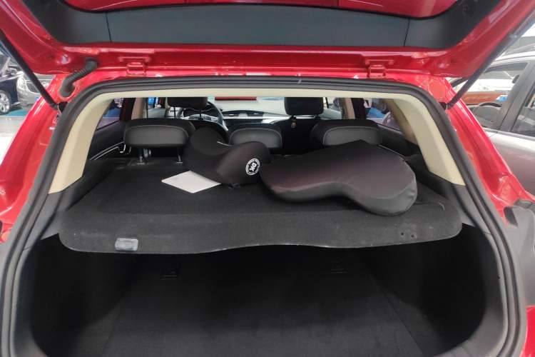 Used Geely Auto Emgrand GS 2019 1.4T CVT Edition Trunk