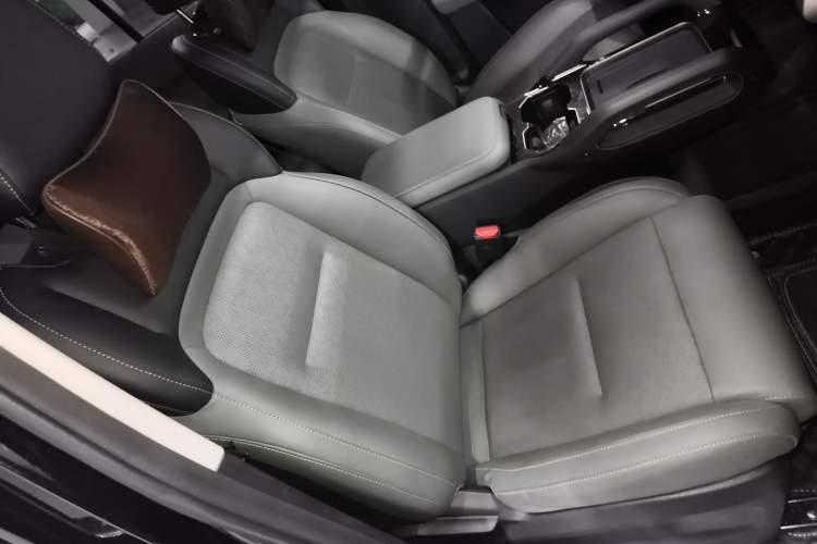 Used iCAR 03 2024 501km Two-Wheel Drive Long-Range Version