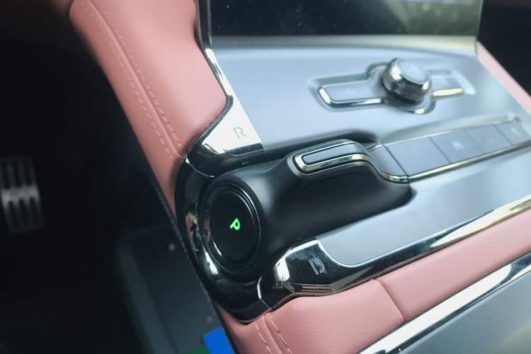 Used Nio EC6 2020 605 km Sport Edition
