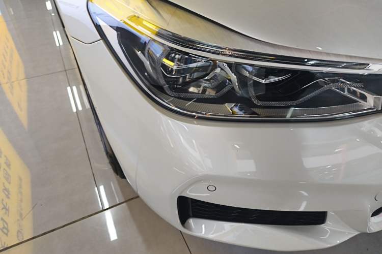 Used BMW 6 Series GT 2019 630i M Sport Package Right Front Headlight