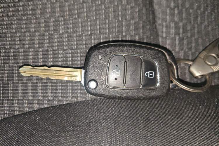 Used Hyundai Verna (older generation) 2020 1.4L Manual GL Refreshed Edition
