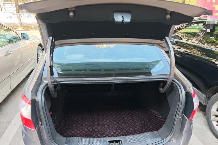 Used Ford Fiesta 2013 Sedan 1.5L Automatic Fashion Edition