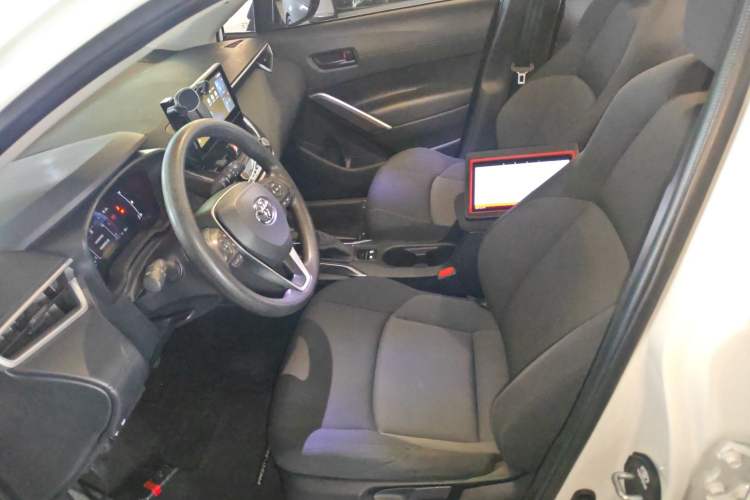 Used Toyota FRONTLANDER 2023 2.0L CVT Leading Edition Left Front Seat