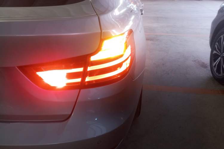 Used BMW 3 Series GT 2013 320i Sport Design Package
