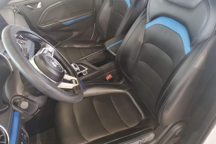 Used Dongfeng Fengon E3 2019 EV Zhiyue Model Left Front Seat
