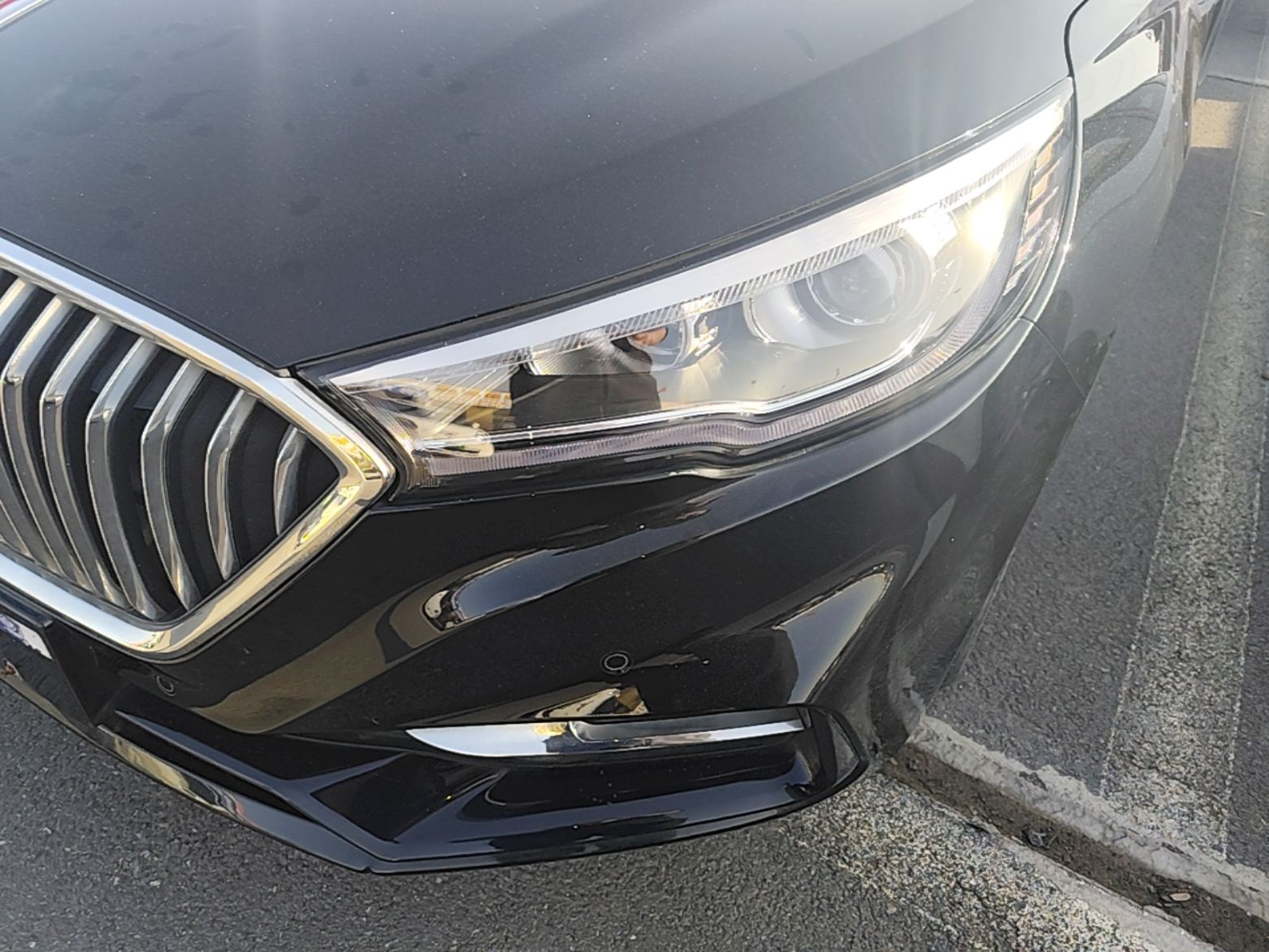 Hongqi H5 2022 Classic Model Facelift 1.8T Automatic Smart Connect Flagship Edition - Chinese Trim Xiang — снимка 8