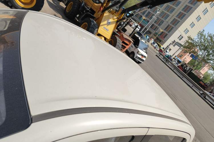 Used Wuling Hongguang MINIEV 2025 Four-Door Version Advanced Edition Roof