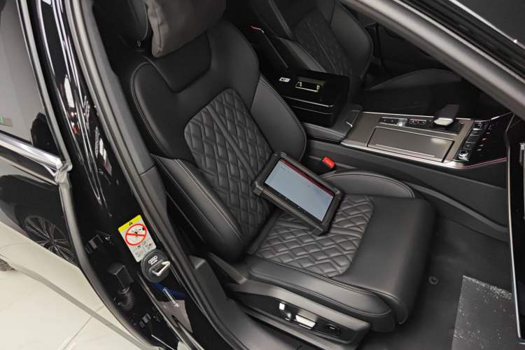 Used Audi A6L 2025 45 TFSI Prestige Dynamic Edition Right Front Seat