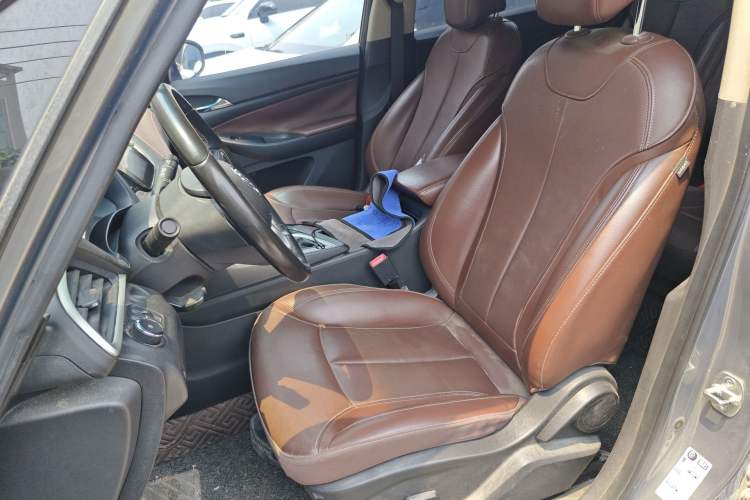 Used Buick GL6 2019 18T 6-Seater Connected Luxury Version China VI Standard