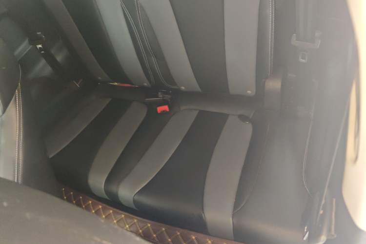 Used Roewe Clever 2022 311km QiQi BoBo Edition