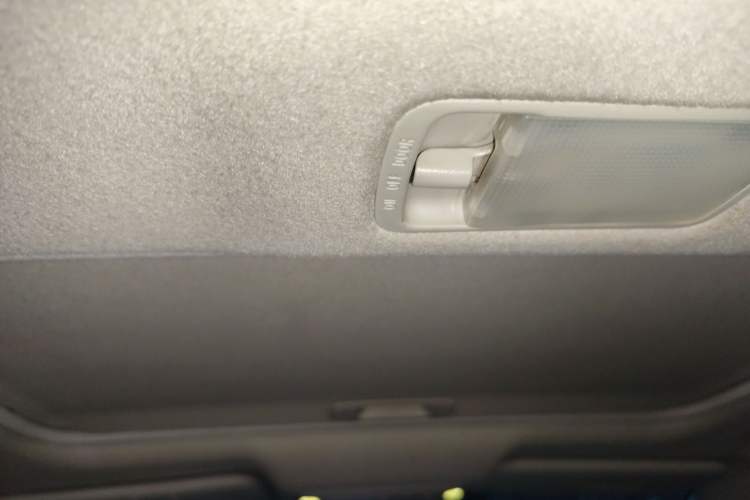 Used Nissan Sylphy 2016 1.6 XL CVT Luxury Edition Headliner