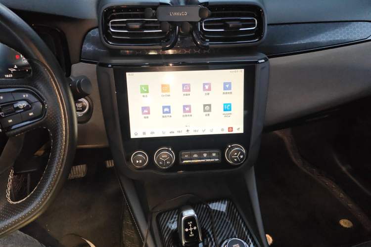 Used Lynk & Co 03 2022 1.5TD DCT JingPro Audio And AC Panel