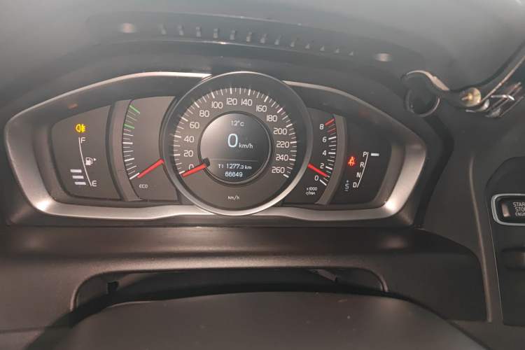 Used Volvo XC60 2017 T5 Smart Upgrade Edition