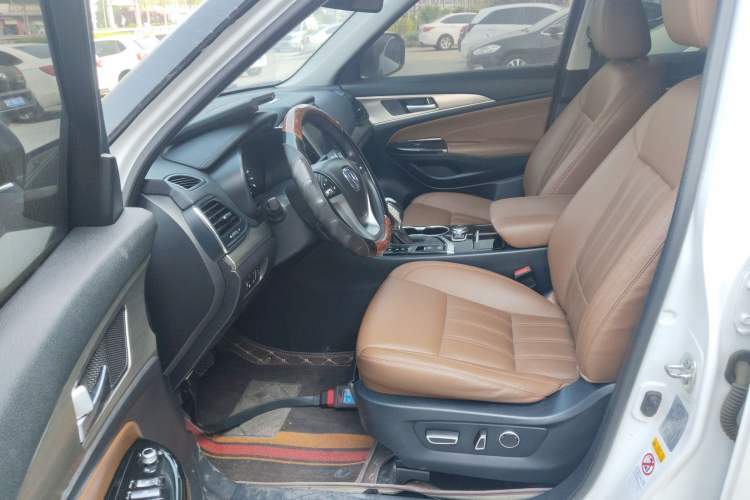 Used CHANGAN CS95 2017 2.0T Two-Wheel Drive Zhituo Edition Left Front Seat