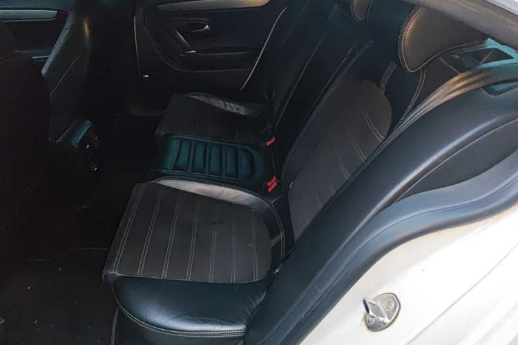 Used Volkswagen FAW-Volkswagen CC 2012 2.0 TSI Ultimate Edition Left Rear Seat