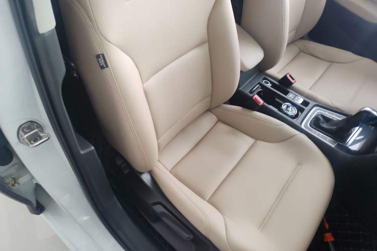 Used Volkswagen Golf 2017 230TSI Automatic Comfort Edition – Celebrating Milestone of One Million Units