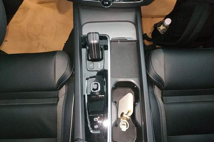 Used Volvo XC60 2022 B5 4x4 Smart & Advanced Sport Edition