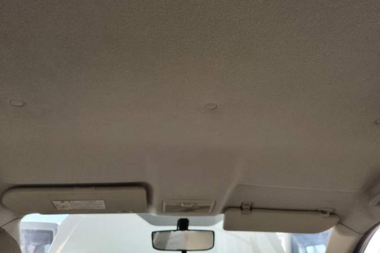 Used Changan Alsvin V3 2012 1.3L Manual Luxury Version China IV Standard