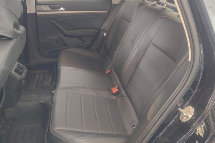 Used Volkswagen Lavida 2021 1.5L Automatic Comfort Edition