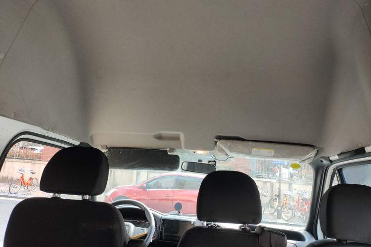 Used JMC Transit 2021 2.8T Space King Taurus Short Wheelbase Mid-Height 6-Seater Diesel Euro VI JX493
