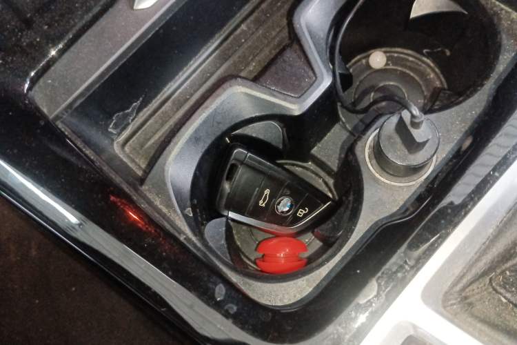 Used BMW 1 Series 2018 118i Sport Edition Vehicle Key