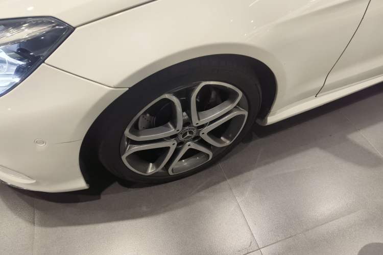 Used Mercedes-Benz E-Class 2014 E 200 Coupe