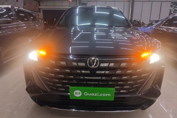 Used CHANGAN UNI-Z New Energy 2024 Blue Whale Smart Electric iDD 125km Leading Model
