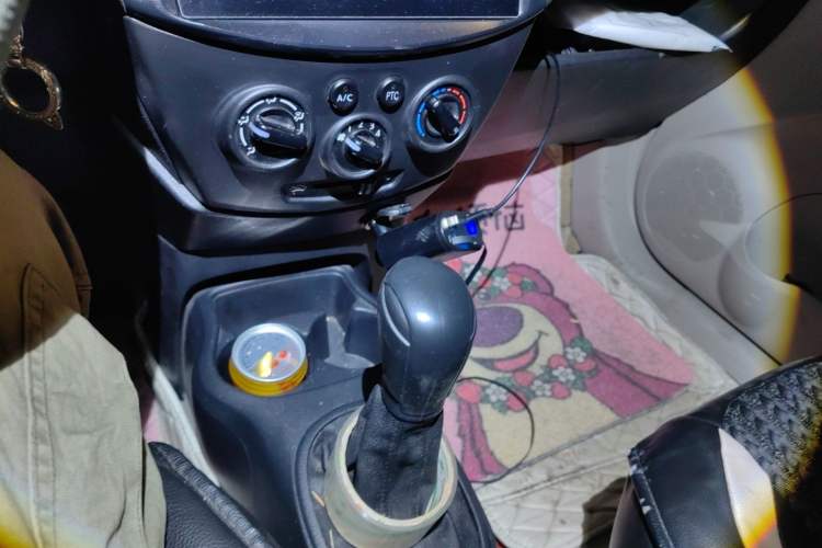 Used Dongfeng Junfeng ER30 2018 Base Model